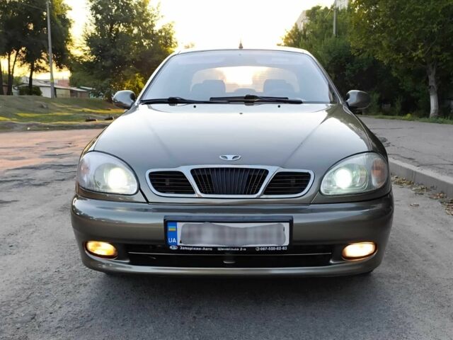 Зеленый Дэу Сенс, объемом двигателя 1.6 л и пробегом 225 тыс. км за 2400 $, фото 4 на Automoto.ua