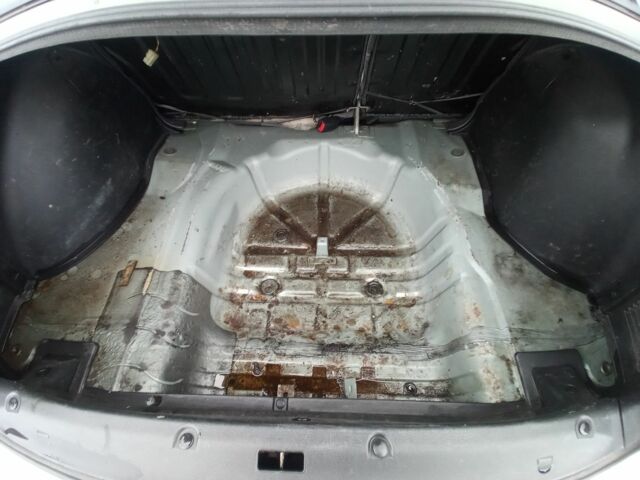 Зеленый Дэу Сенс, объемом двигателя 1.5 л и пробегом 126 тыс. км за 950 $, фото 16 на Automoto.ua