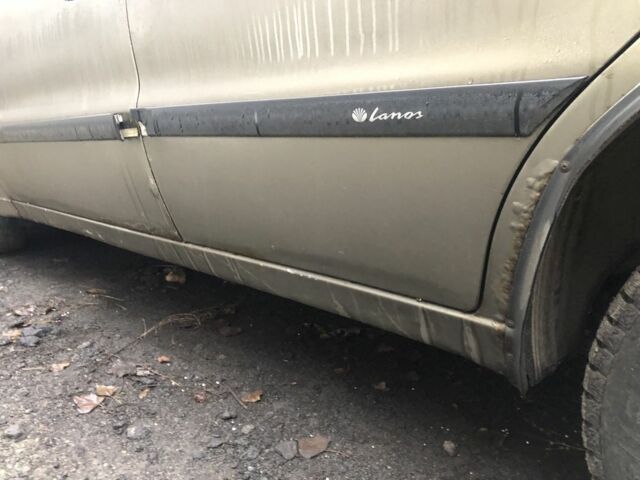 Зеленый Дэу Сенс, объемом двигателя 1.5 л и пробегом 300 тыс. км за 1300 $, фото 5 на Automoto.ua