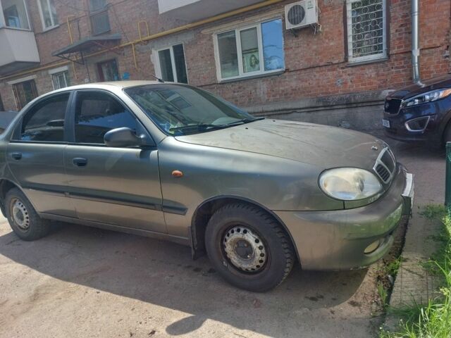 Зелений Деу Сенс, об'ємом двигуна 1.5 л та пробігом 160 тис. км за 2000 $, фото 1 на Automoto.ua