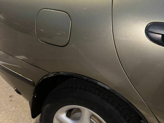 Зеленый Дэу Сенс, объемом двигателя 0 л и пробегом 301 тыс. км за 3000 $, фото 1 на Automoto.ua