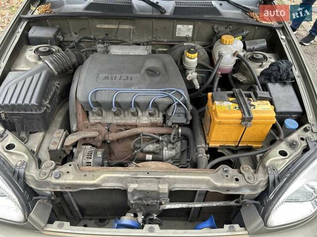 Зелений Деу Сенс, об'ємом двигуна 1.3 л та пробігом 208 тис. км за 1900 $, фото 5 на Automoto.ua