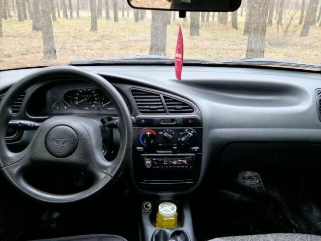 Деу Сенс 2006 у Кам'янське (Дніпродзержинськ) на Automoto.ua Зелений Деу Сенс, об'ємом двигуна 1.5 л та пробігом 278 тис. км за 2750 $, фото 6 на Automoto.ua