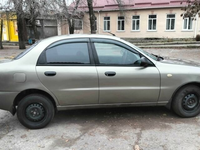 Зеленый Дэу Сенс, объемом двигателя 1.5 л и пробегом 221 тыс. км за 1831 $, фото 6 на Automoto.ua