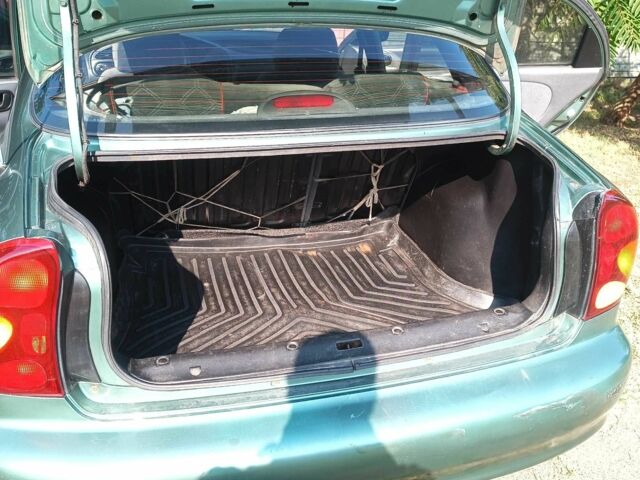 Зеленый Дэу Сенс, объемом двигателя 1.5 л и пробегом 183 тыс. км за 2300 $, фото 4 на Automoto.ua