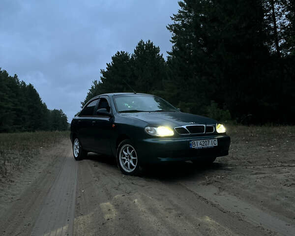 Зелений Деу Сенс, об'ємом двигуна 1.3 л та пробігом 301 тис. км за 1750 $, фото 1 на Automoto.ua