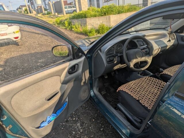 Зелений Деу Сенс, об'ємом двигуна 1.5 л та пробігом 3 тис. км за 2000 $, фото 5 на Automoto.ua