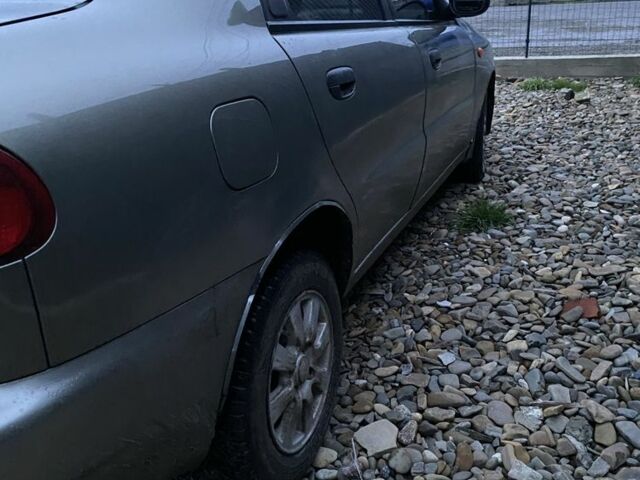 Зеленый Дэу Сенс, объемом двигателя 1.3 л и пробегом 220 тыс. км за 1415 $, фото 3 на Automoto.ua