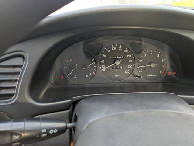 Зелений Деу Сенс, об'ємом двигуна 1.5 л та пробігом 3 тис. км за 2000 $, фото 3 на Automoto.ua