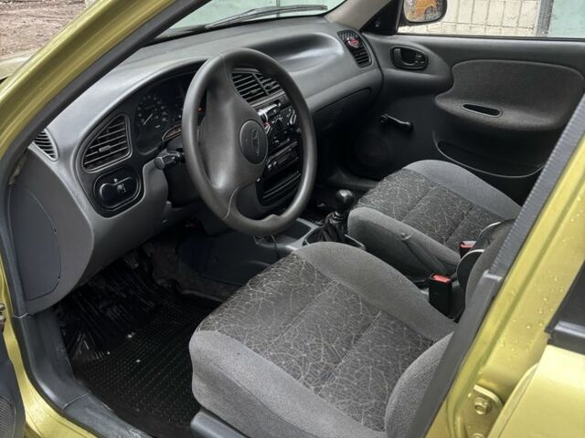 Зеленый Дэу Сенс, объемом двигателя 1.5 л и пробегом 202 тыс. км за 1400 $, фото 5 на Automoto.ua