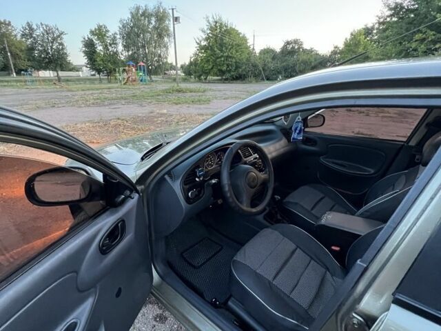Зелений Деу Сенс, об'ємом двигуна 1.5 л та пробігом 160 тис. км за 3350 $, фото 4 на Automoto.ua