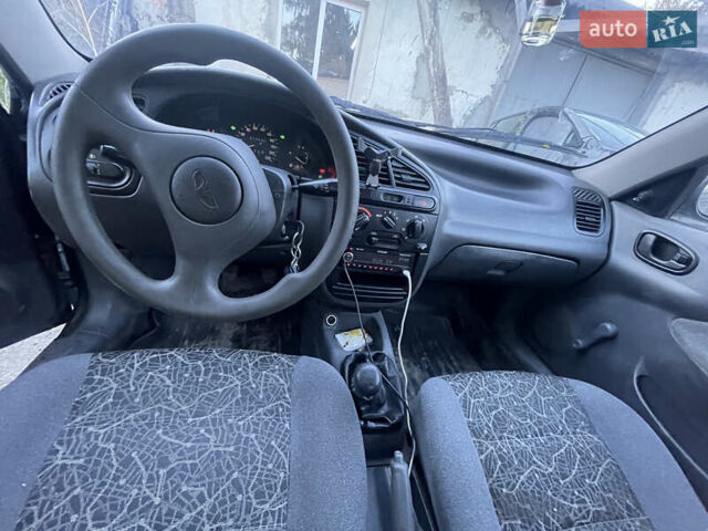 Зеленый Дэу Сенс, объемом двигателя 1.3 л и пробегом 170 тыс. км за 900 $, фото 4 на Automoto.ua