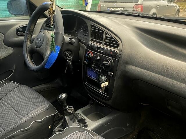 Зелений Деу Сенс, об'ємом двигуна 1.3 л та пробігом 135 тис. км за 1100 $, фото 7 на Automoto.ua