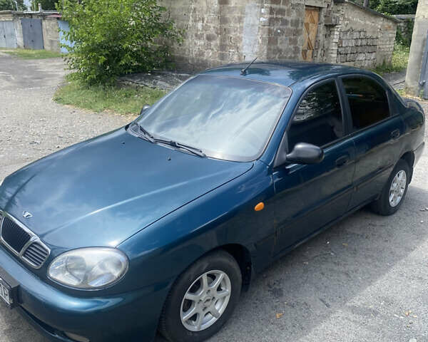 Зеленый Дэу Сенс, объемом двигателя 1.3 л и пробегом 324 тыс. км за 1650 $, фото 1 на Automoto.ua