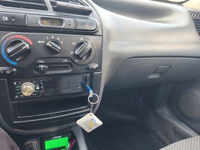 Зелений Деу Сенс, об'ємом двигуна 1.3 л та пробігом 153 тис. км за 2500 $, фото 7 на Automoto.ua