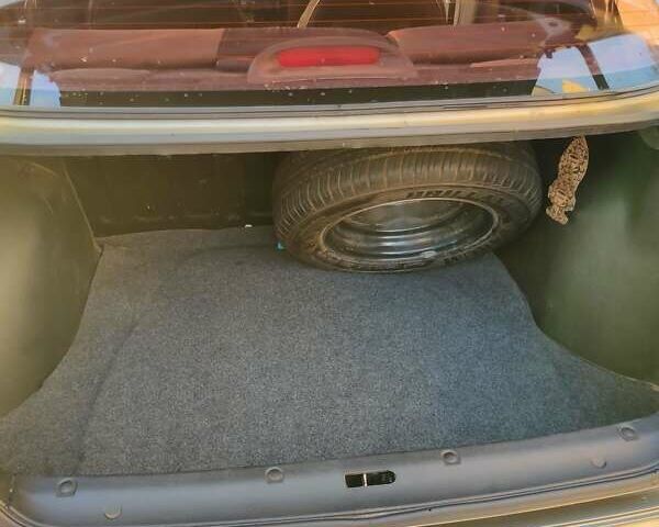 Зеленый Дэу Сенс, объемом двигателя 1.4 л и пробегом 180 тыс. км за 2200 $, фото 5 на Automoto.ua