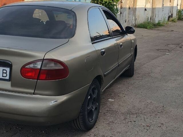 Зеленый Дэу Сенс, объемом двигателя 1.6 л и пробегом 243 тыс. км за 1500 $, фото 5 на Automoto.ua