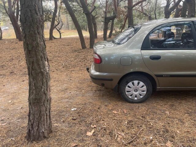 Зелений Деу Сенс, об'ємом двигуна 1.4 л та пробігом 1 тис. км за 2000 $, фото 4 на Automoto.ua