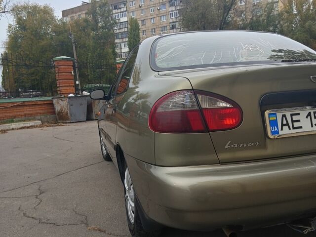 Деу Сенс 2007 у Синельниковом на Automoto.ua Зелений Деу Сенс, об'ємом двигуна 1.4 л та пробігом 72 тис. км за 2250 $, фото 11 на Automoto.ua