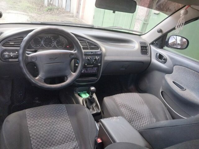 Зелений Деу Сенс, об'ємом двигуна 1.6 л та пробігом 184 тис. км за 2700 $, фото 7 на Automoto.ua