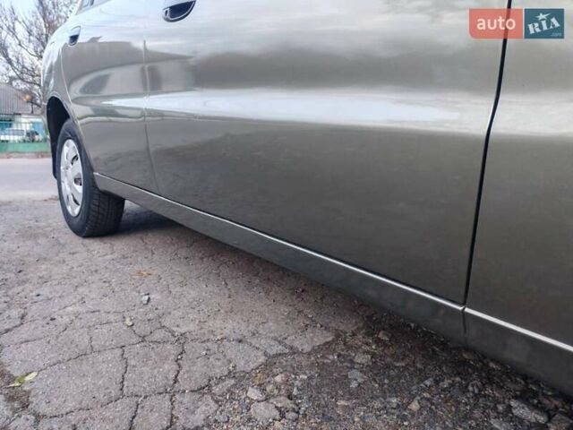 Зелений Деу Сенс, об'ємом двигуна 1.3 л та пробігом 200 тис. км за 2100 $, фото 1 на Automoto.ua