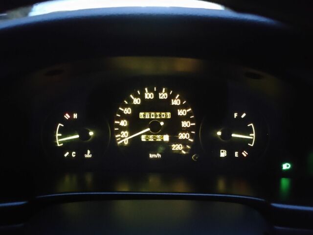 Зеленый Дэу Сенс, объемом двигателя 1.4 л и пробегом 180 тыс. км за 2200 $, фото 9 на Automoto.ua