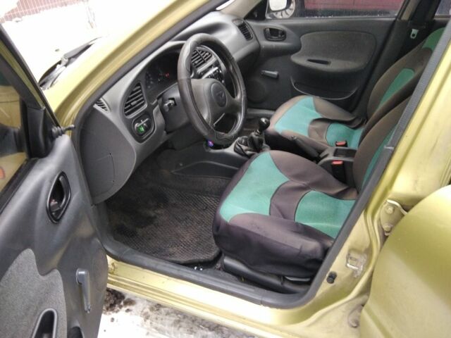 Зеленый Дэу Сенс, объемом двигателя 1.5 л и пробегом 180 тыс. км за 2500 $, фото 5 на Automoto.ua