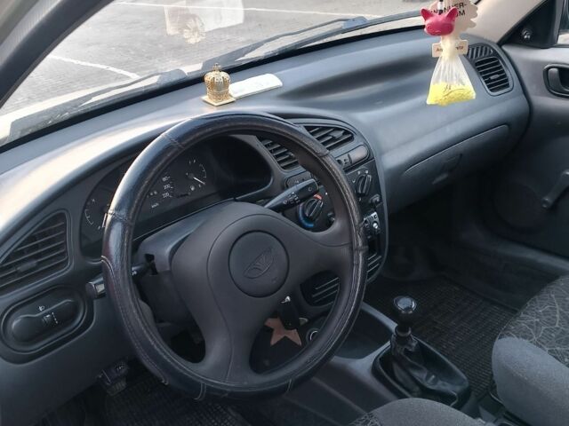 Зеленый Дэу Сенс, объемом двигателя 0 л и пробегом 150 тыс. км за 1200 $, фото 7 на Automoto.ua