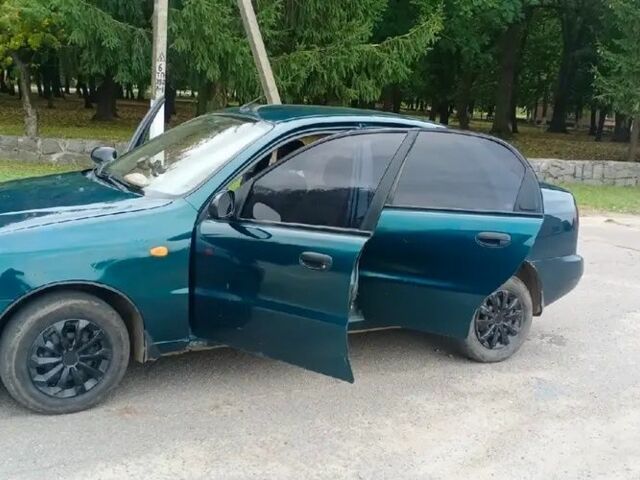 Зеленый Дэу Сенс, объемом двигателя 1.3 л и пробегом 177 тыс. км за 1600 $, фото 8 на Automoto.ua