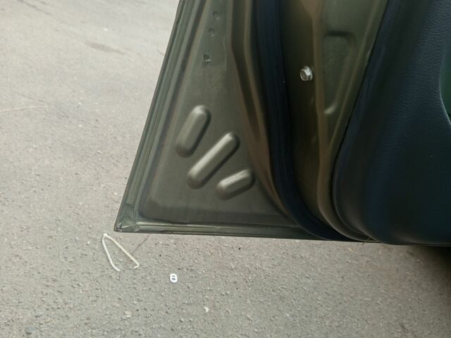 Деу Сенс 2007 у Синельниковом на Automoto.ua Зелений Деу Сенс, об'ємом двигуна 1.4 л та пробігом 72 тис. км за 2250 $, фото 6 на Automoto.ua