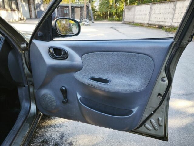 Дэу Сенс 2007 в Софіївська Борщагівка на Automoto.ua Зеленый Дэу Сенс, объемом двигателя 1.5 л и пробегом 375 тыс. км за 1700 $, фото 15 на Automoto.ua