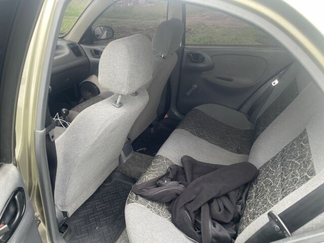 Зелений Деу Сенс, об'ємом двигуна 0 л та пробігом 100 тис. км за 2400 $, фото 2 на Automoto.ua