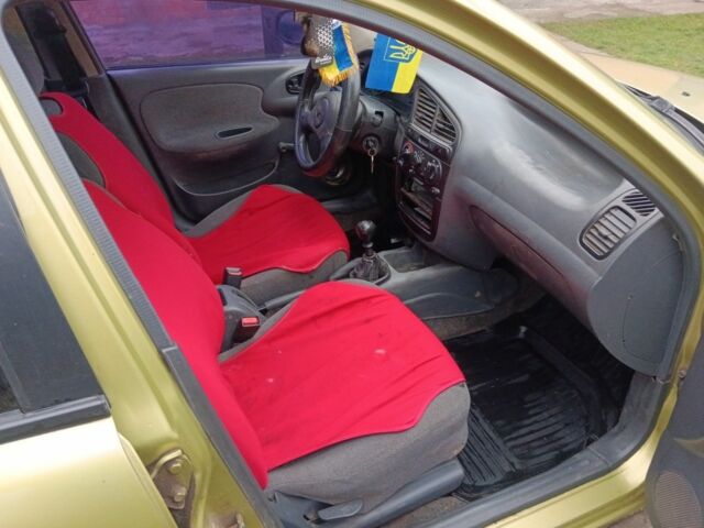 Зеленый Дэу Сенс, объемом двигателя 1.3 л и пробегом 200 тыс. км за 1300 $, фото 4 на Automoto.ua