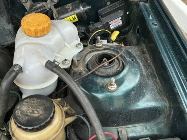 Дэу Сенс 2007 в Днепре (Днепропетровске) на Automoto.ua Зеленый Дэу Сенс, объемом двигателя 1.5 л и пробегом 235 тыс. км за 2350 $, фото 10 на Automoto.ua