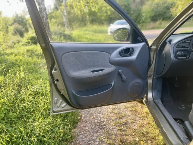 Зеленый Дэу Сенс, объемом двигателя 1.4 л и пробегом 173 тыс. км за 850 $, фото 14 на Automoto.ua