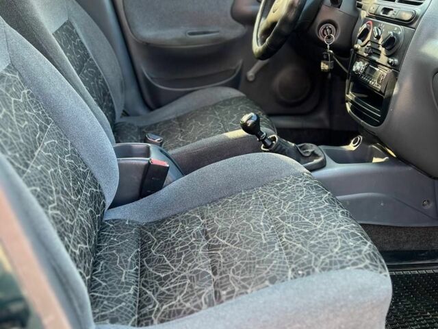 Деу Сенс 2007 у Дніпро (Дніпропетровську) на Automoto.ua Зелений Деу Сенс, об'ємом двигуна 1.5 л та пробігом 334 тис. км за 2200 $, фото 7 на Automoto.ua