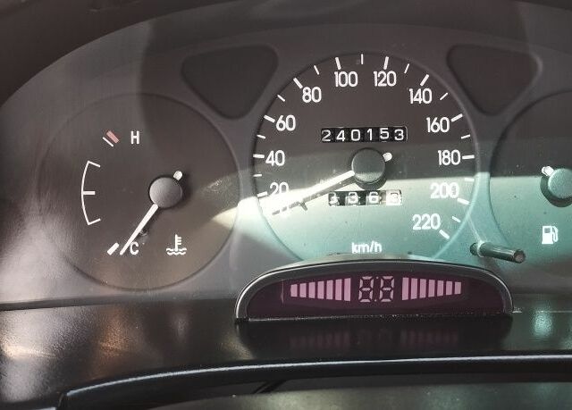 Зелений Деу Сенс, об'ємом двигуна 1.4 л та пробігом 240 тис. км за 2100 $, фото 7 на Automoto.ua