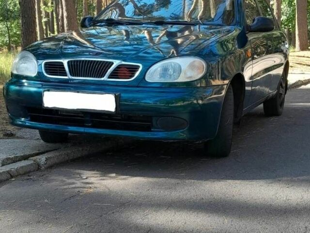 Зеленый Дэу Сенс, объемом двигателя 1.4 л и пробегом 320 тыс. км за 1600 $, фото 3 на Automoto.ua