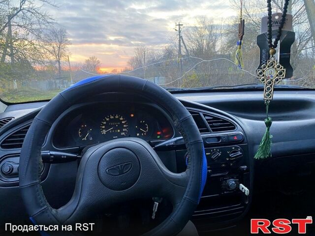 Зелений Деу Сенс, об'ємом двигуна 1.3 л та пробігом 135 тис. км за 1100 $, фото 9 на Automoto.ua