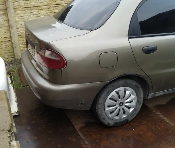 Дэу Сенс 2007 в Луцке на Automoto.ua Зеленый Дэу Сенс, объемом двигателя 0 л и пробегом 1 тыс. км за 1903 $, фото 2 на Automoto.ua