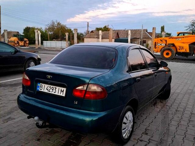 Зеленый Дэу Сенс, объемом двигателя 1.4 л и пробегом 185 тыс. км за 1700 $, фото 1 на Automoto.ua