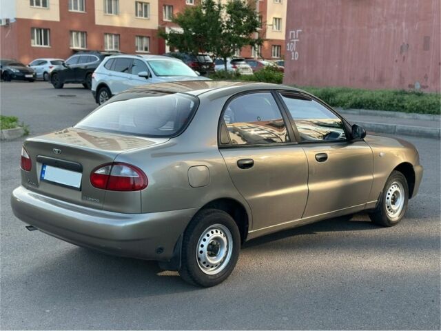 Зеленый Дэу Сенс, объемом двигателя 1.5 л и пробегом 154 тыс. км за 2750 $, фото 4 на Automoto.ua