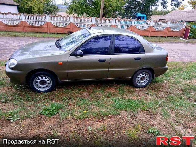 Зеленый Дэу Сенс, объемом двигателя 1.3 л и пробегом 200 тыс. км за 1400 $, фото 1 на Automoto.ua