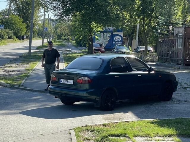 Зеленый Дэу Сенс, объемом двигателя 1.5 л и пробегом 290 тыс. км за 2000 $, фото 4 на Automoto.ua