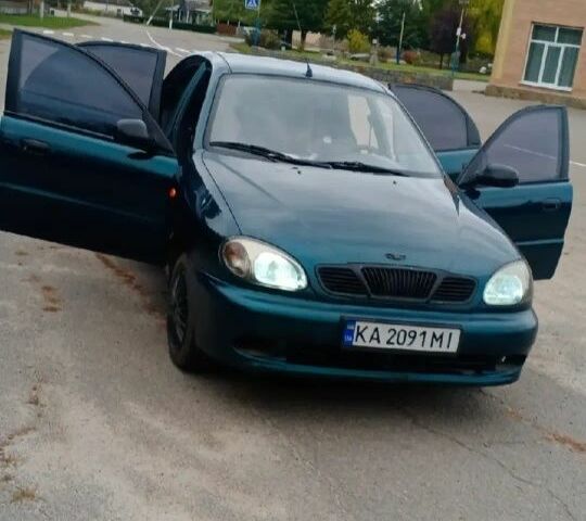 Зеленый Дэу Сенс, объемом двигателя 1.3 л и пробегом 177 тыс. км за 1600 $, фото 1 на Automoto.ua