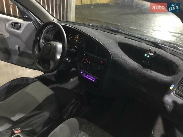 Зелений Деу Сенс, об'ємом двигуна 1.4 л та пробігом 300 тис. км за 1400 $, фото 6 на Automoto.ua