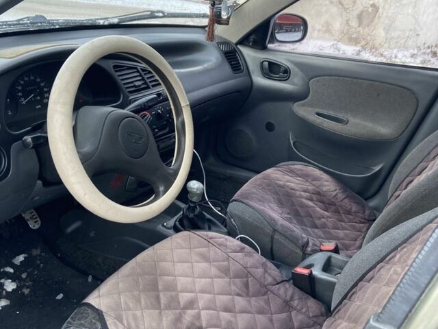 Зелений Деу Сенс, об'ємом двигуна 1.3 л та пробігом 3 тис. км за 1150 $, фото 6 на Automoto.ua