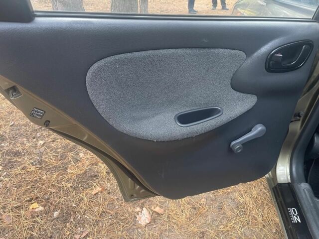 Зелений Деу Сенс, об'ємом двигуна 1.4 л та пробігом 1 тис. км за 2000 $, фото 1 на Automoto.ua