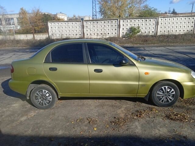 Зелений Деу Сенс, об'ємом двигуна 1.5 л та пробігом 200 тис. км за 2300 $, фото 1 на Automoto.ua