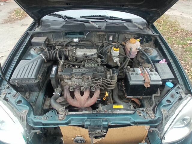 Зелений Деу Сенс, об'ємом двигуна 1.5 л та пробігом 230 тис. км за 2300 $, фото 2 на Automoto.ua